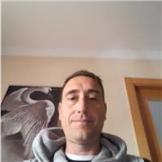 Profesor secundario en naquinas e herramienta, alumnos de 12 a 17 años